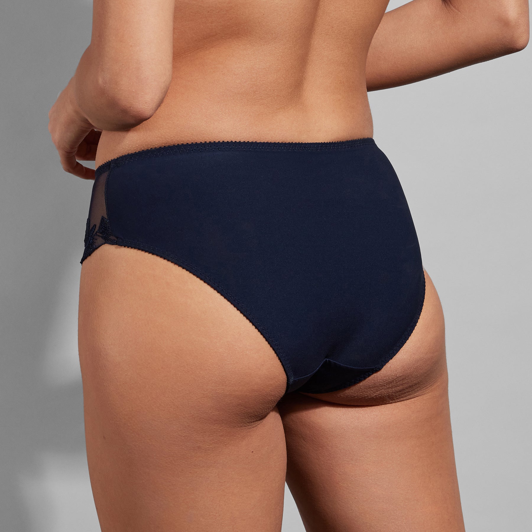 Empreinte Anouk Full Brief