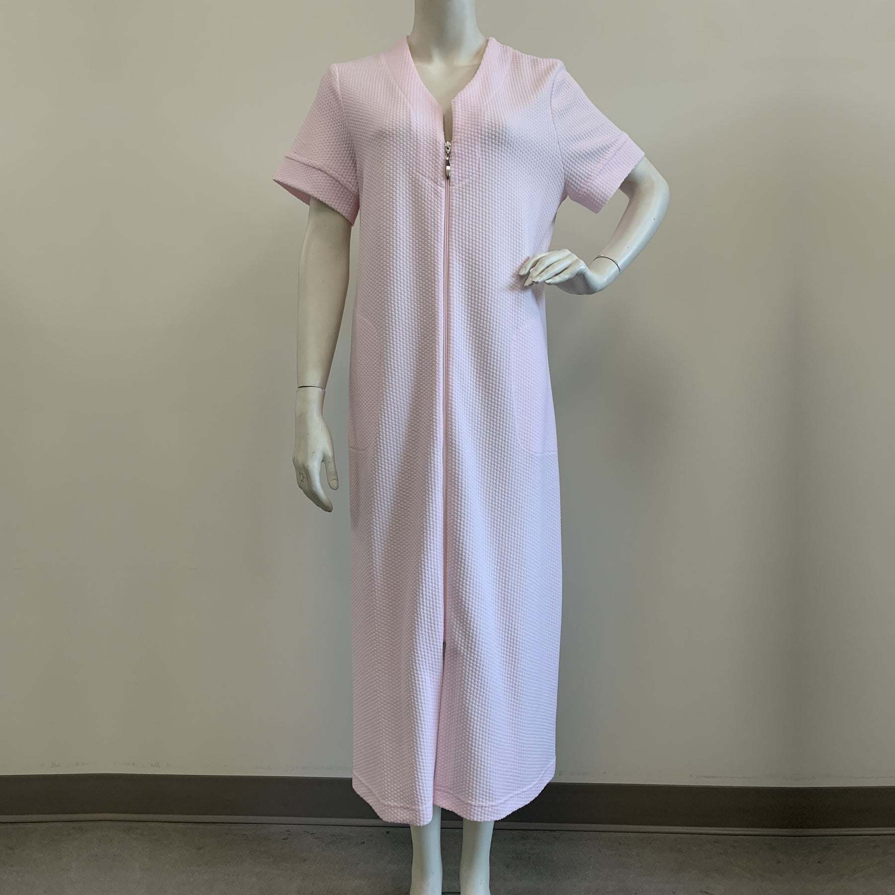 Diamond Tea Bubble Long Zip Robe