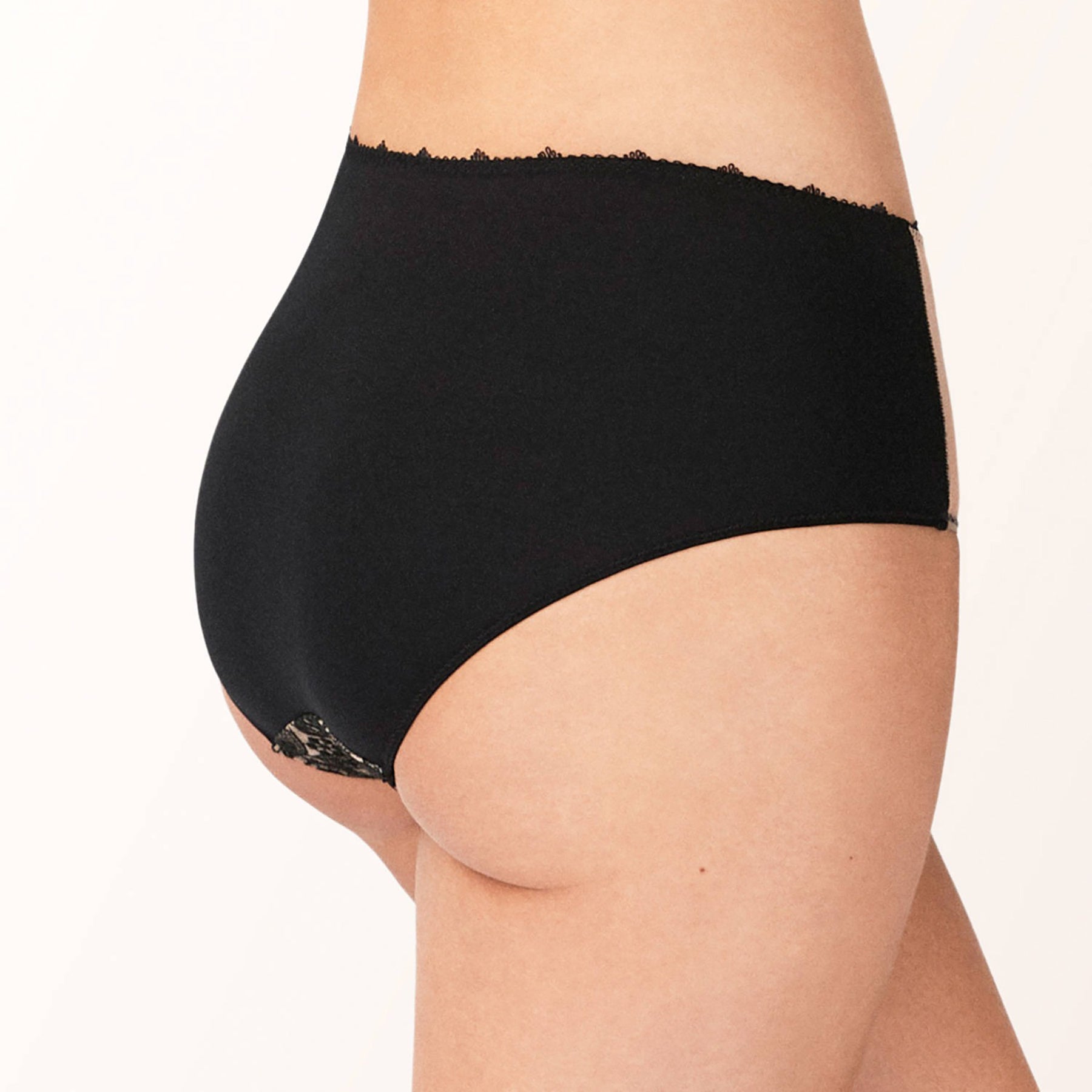 Empreinte Agathe Full Brief