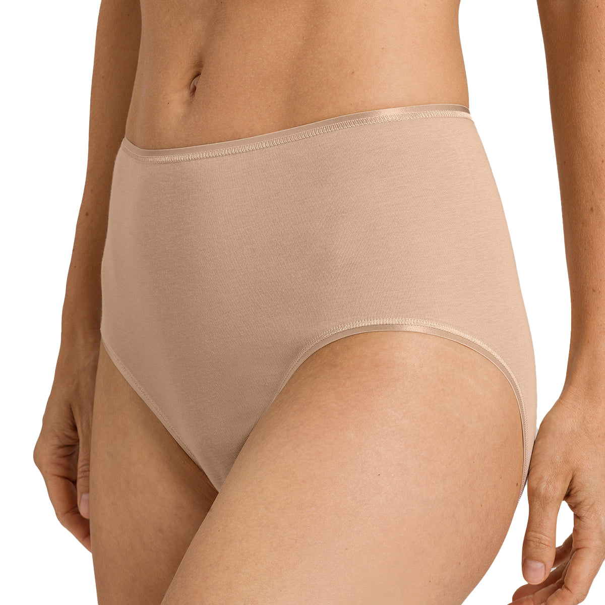 Hi Cut Full Brief in colour beige from the Cotton Seamless collection by  HANRO.