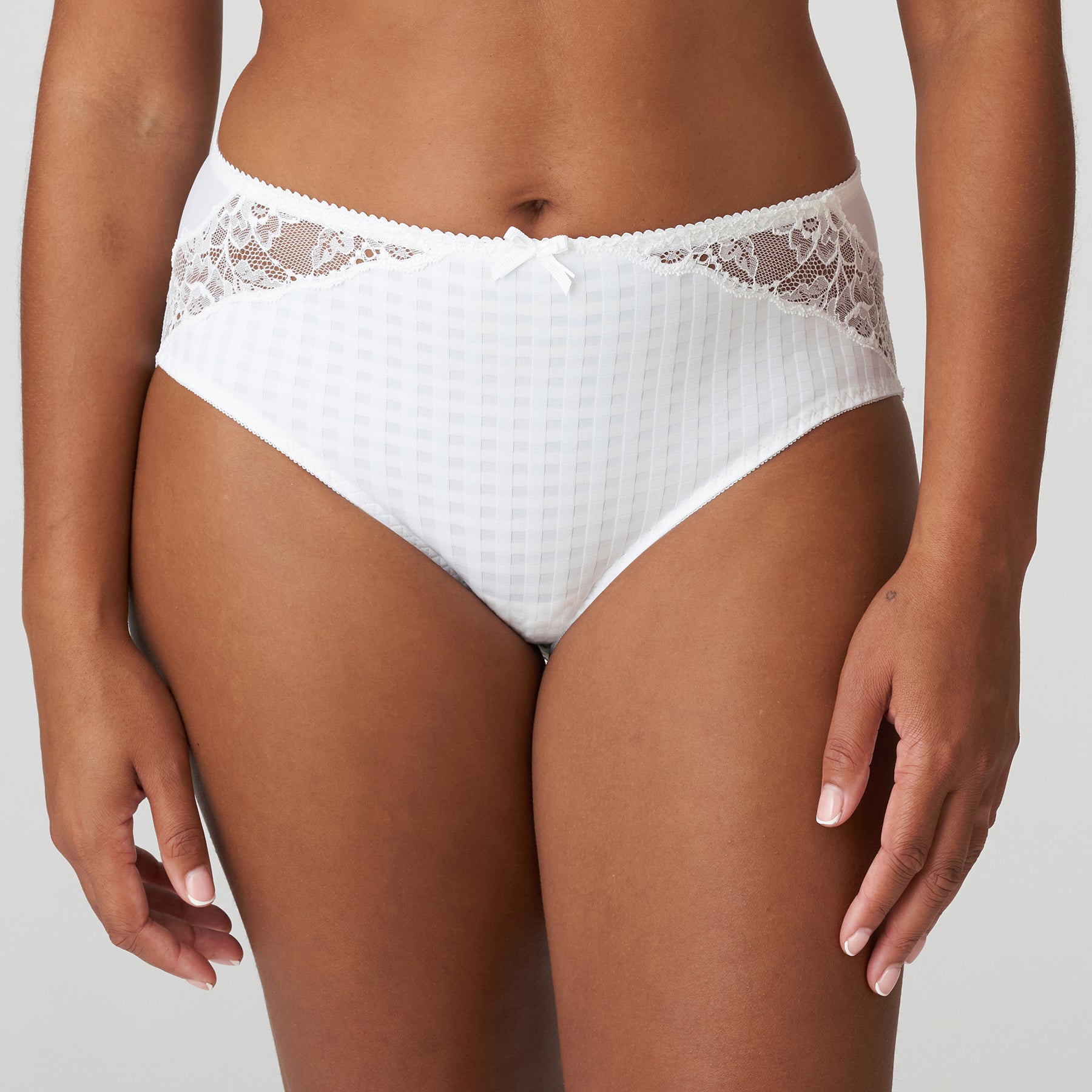 PrimaDonna Madison Full Brief