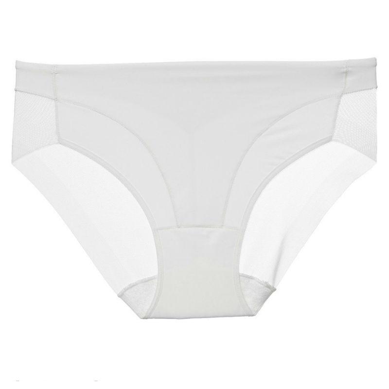 Annamu.ph - M/L -199 Naya Nina Activewear Sport Panties Low waist White  Seamless Underwear / Panties Contents: 1 pcs (Seamless Panties) Material:  90%Nylon+10%Spandex Size: M ＆ L M: 25 - 31